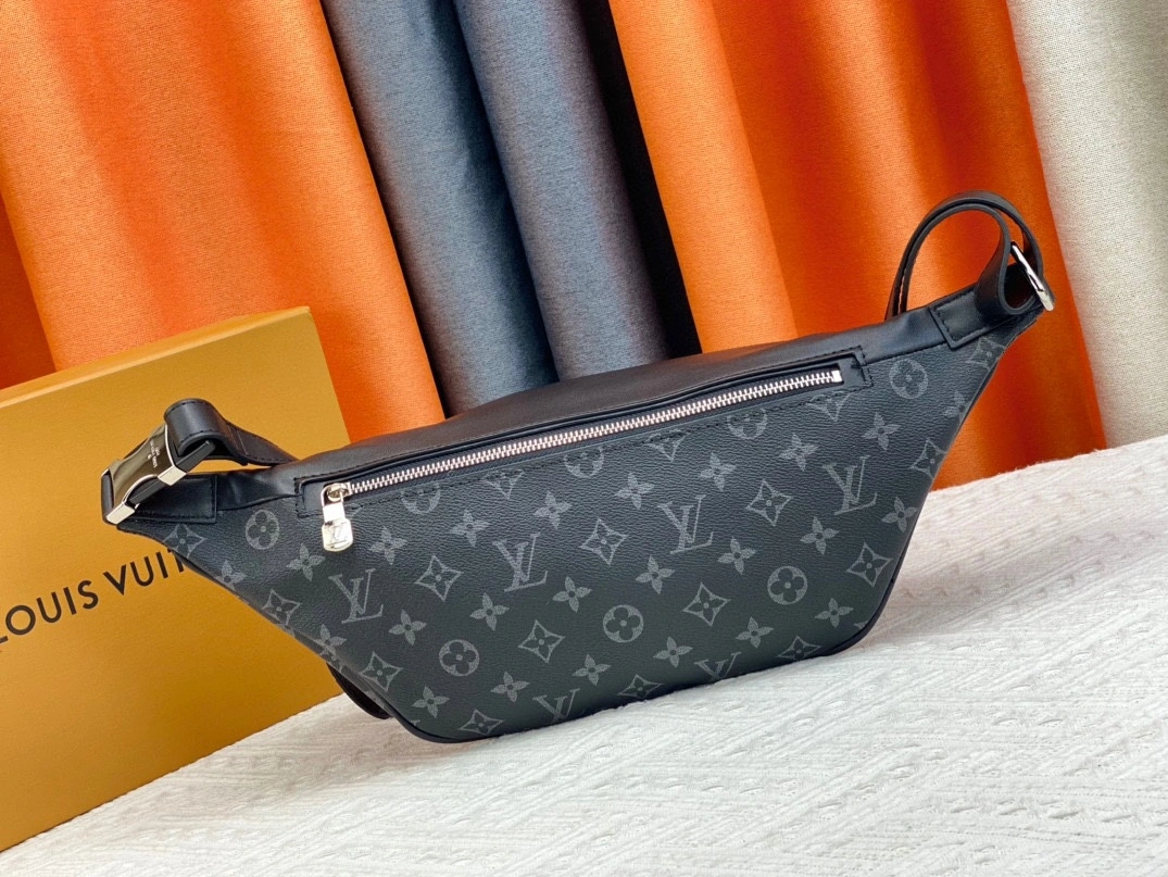 Louis Vuitton LV AAA Quality Belt Bags For Unisex Efficient 3791 - Image 3
