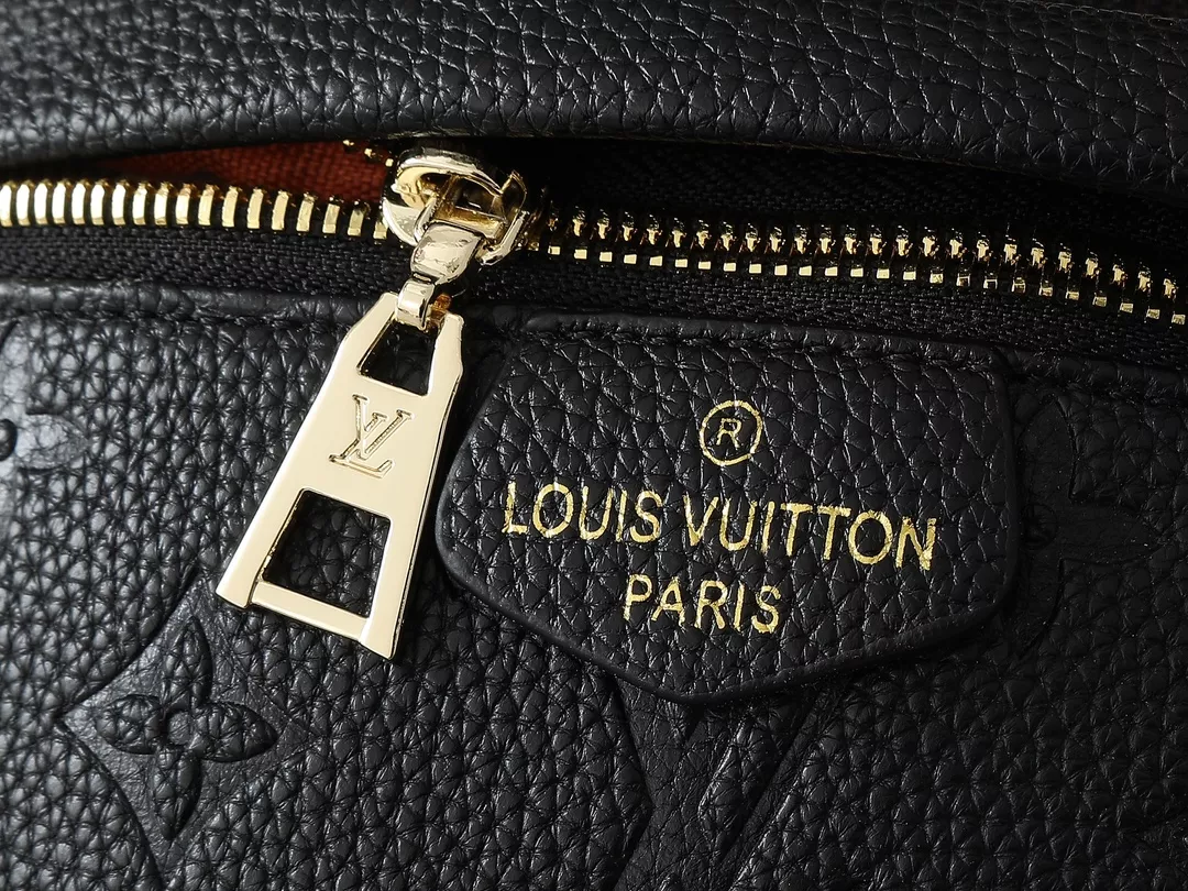 Louis Vuitton LV AAA Quality Belt Bags For Unisex Refined 2093 - Image 5