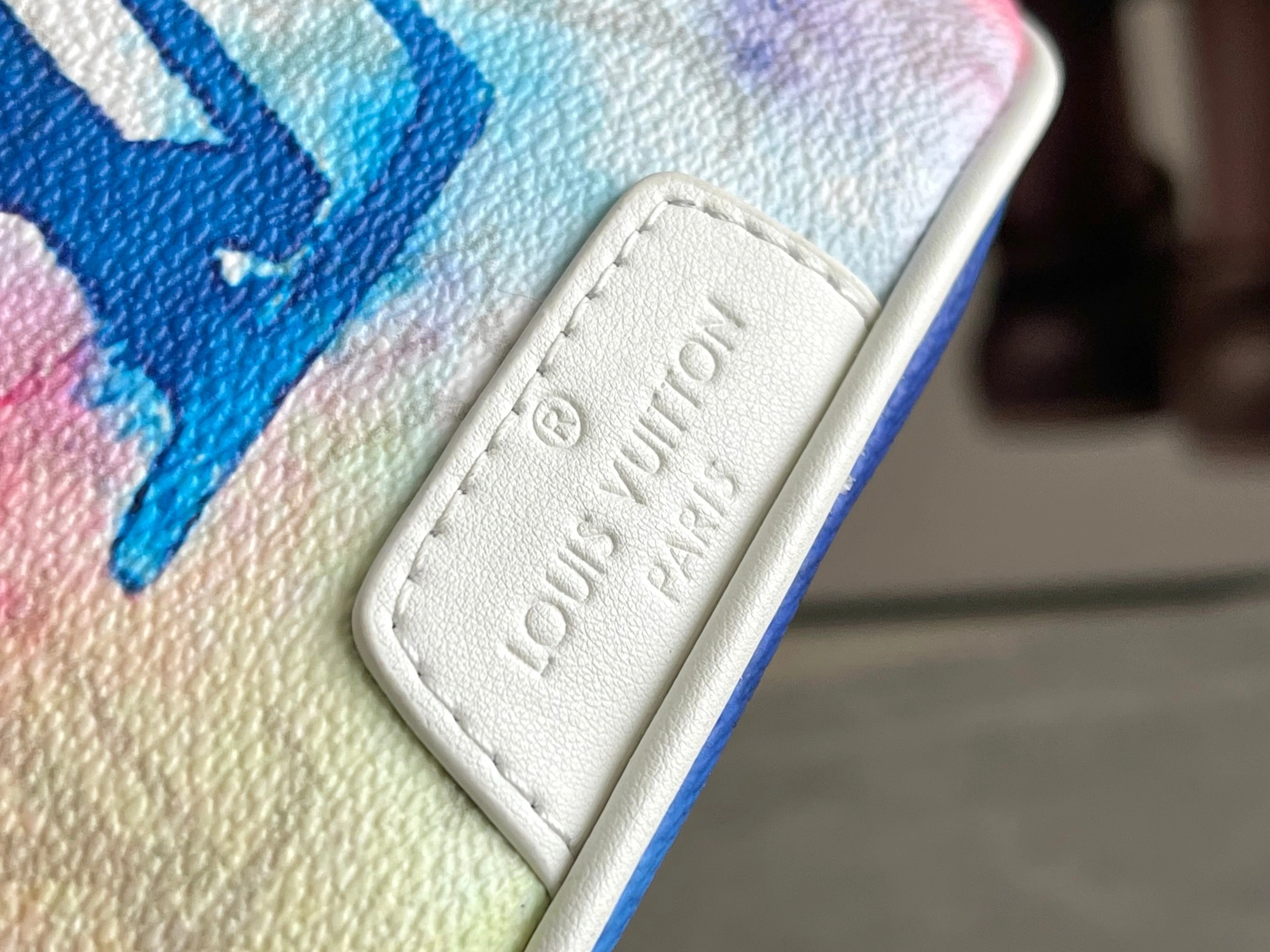 Louis Vuitton LV AAA Quality Belt Bags Practical 5714 - Image 4