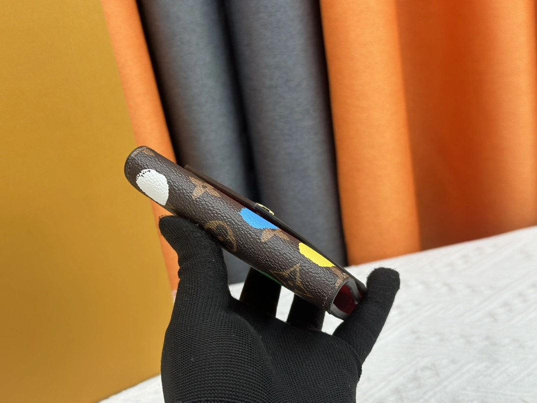 Louis Vuitton LV Card Case Bold 7757 - Image 4