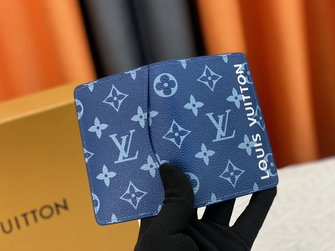 Louis Vuitton LV Card Case For Unisex AllSeason 5000 - Image 7