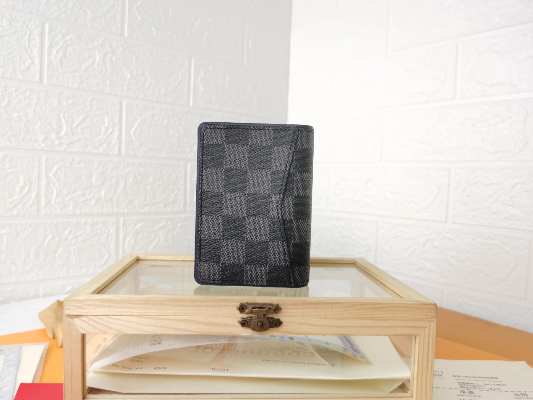 Louis Vuitton LV Card Case For Unisex Sleek 2907 - Image 3