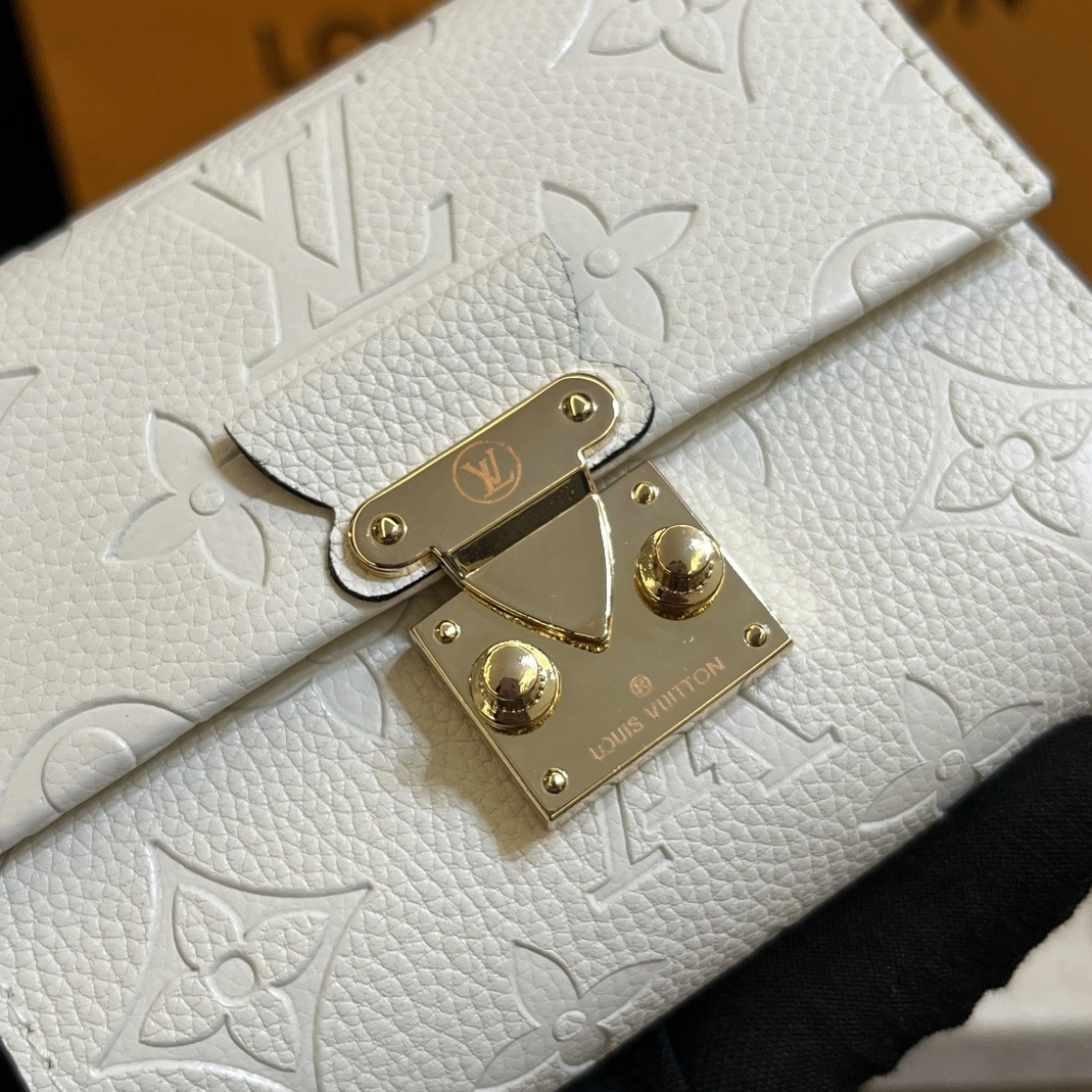 Louis Vuitton LV Card Case For Women EasyMatch 9832 - Image 4