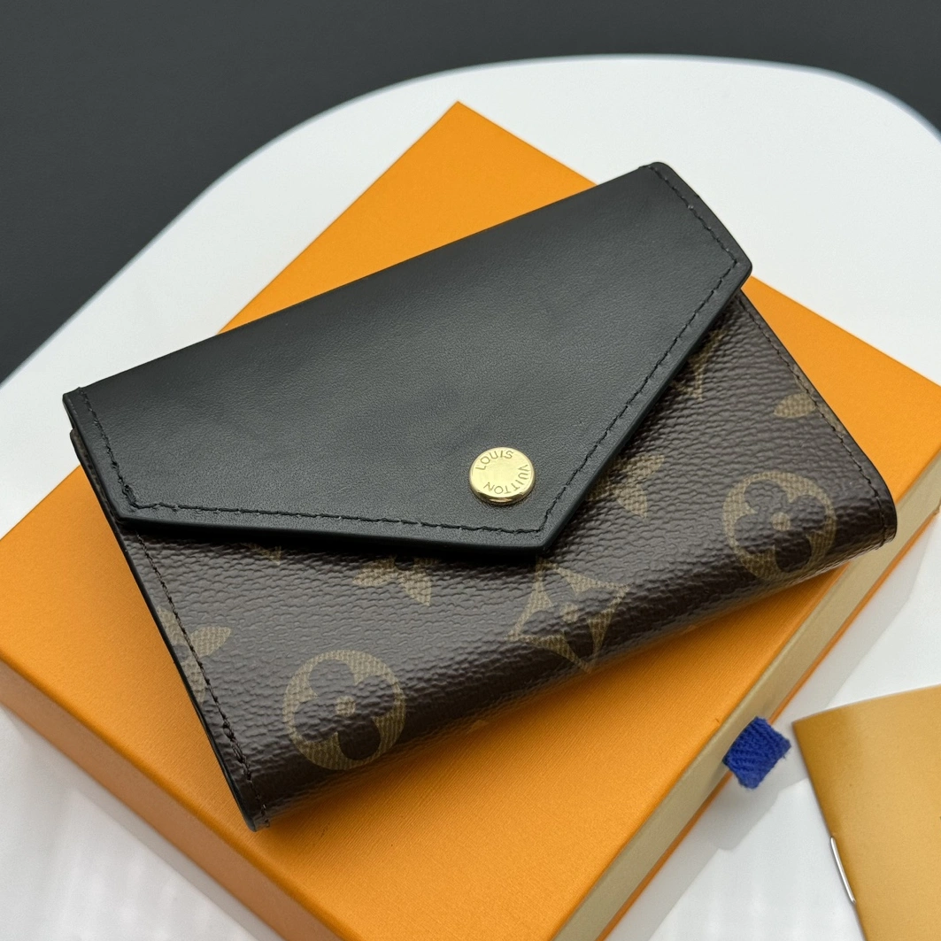 Louis Vuitton LV Card Case For Women Reliable 1514 - Image 3