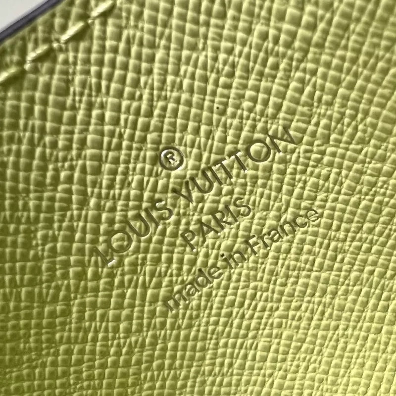 Louis Vuitton LV Card Case Refined 3698 - Image 6