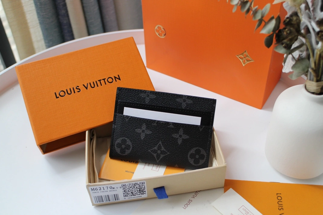 Louis Vuitton LV Card Case Sophisticated 9269