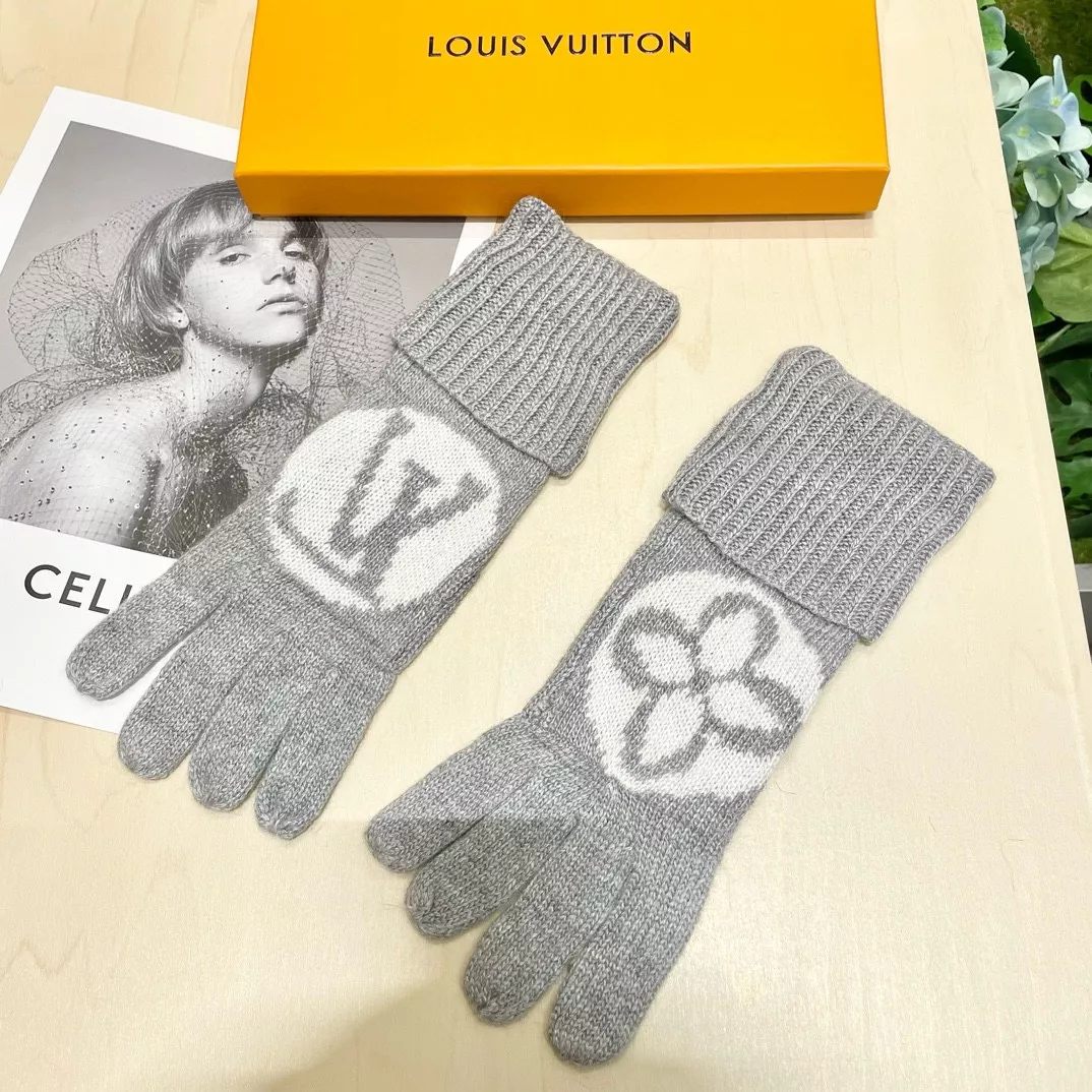 Louis Vuitton LV Gloves Cozy 7336 - Image 4
