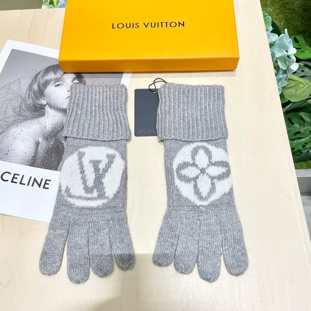 Louis Vuitton LV Gloves Cozy 7336 - Image 5
