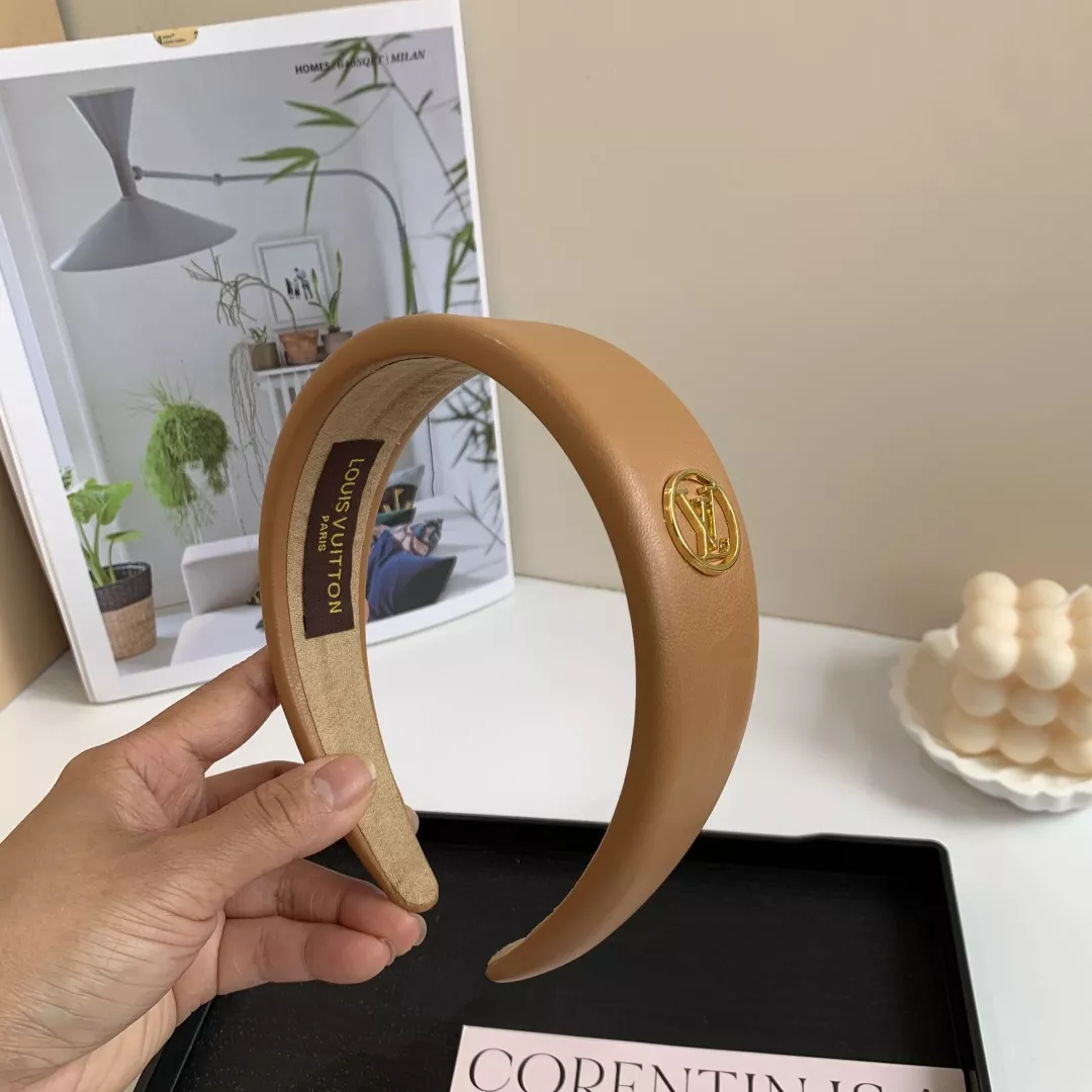 Louis Vuitton LV Headband Reliable 8065