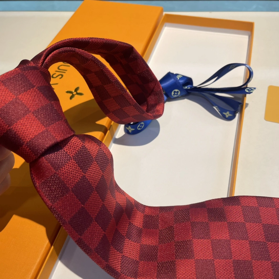 Louis Vuitton LV Necktie For Men Cozy 6719 - Image 3