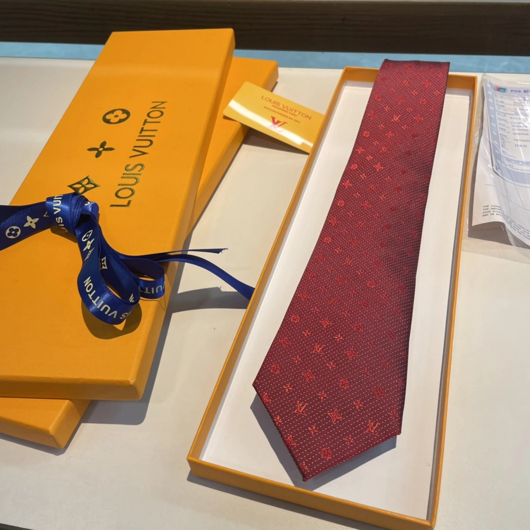 Louis Vuitton LV Necktie For Men Practical 2769 - Image 7