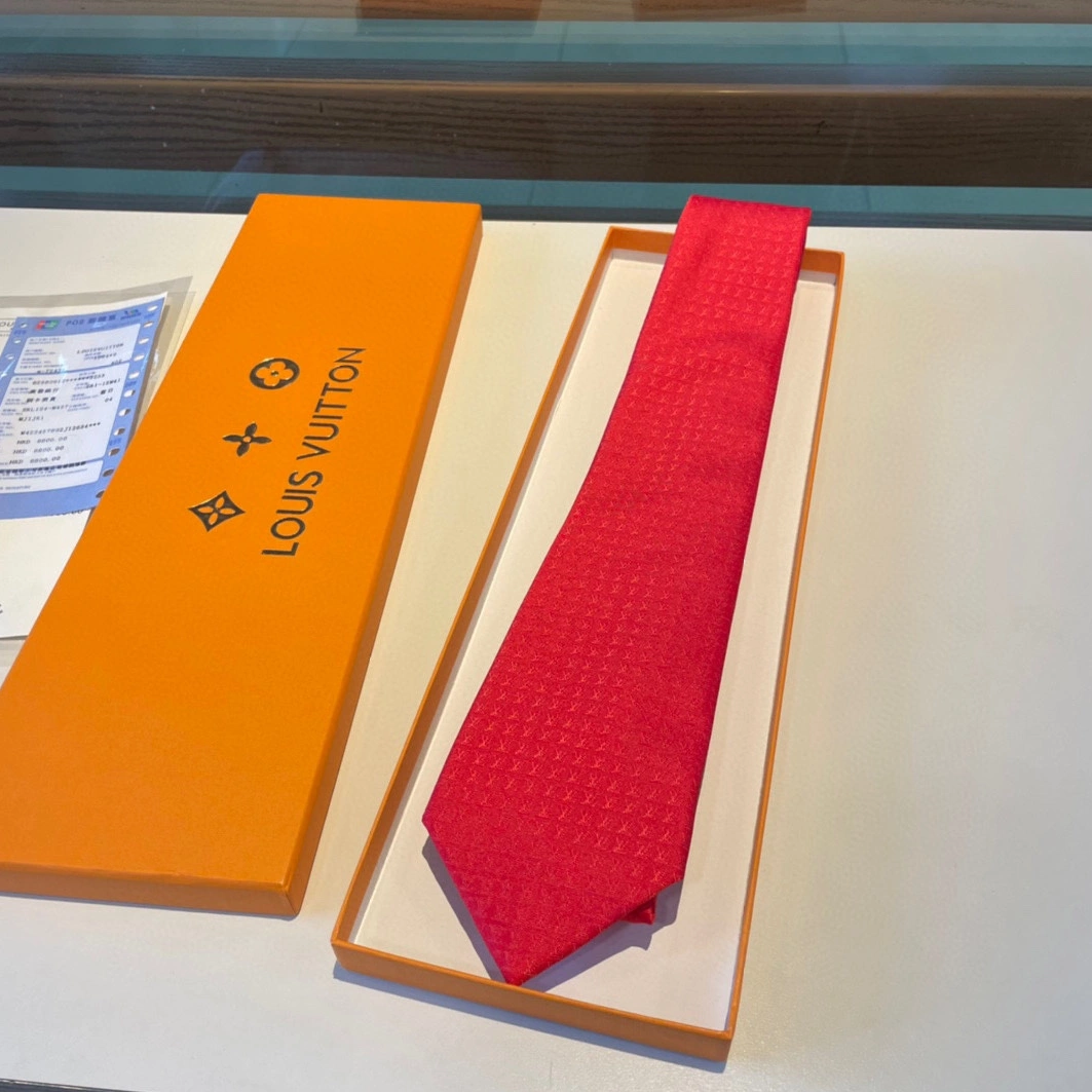 Louis Vuitton LV Necktie For Men Sophisticated 2262