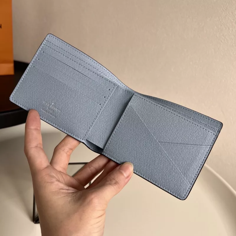 Louis Vuitton LV Wallets Durable 9001 - Image 4