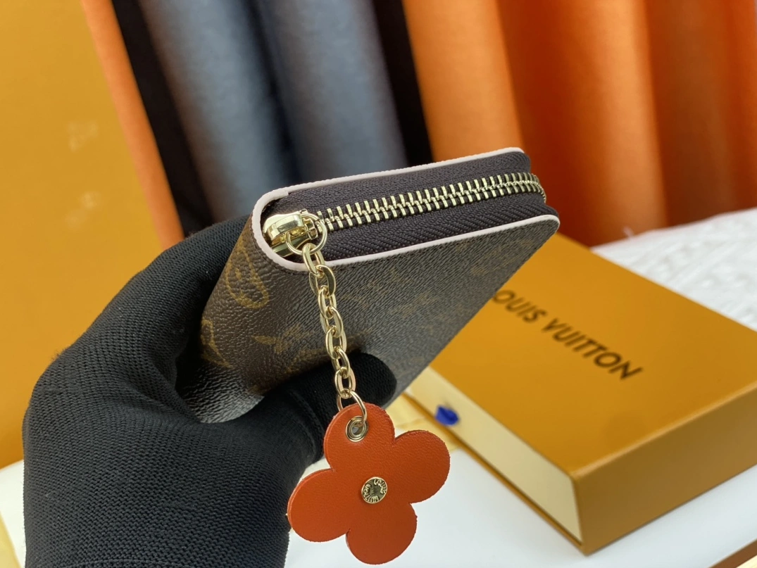 Louis Vuitton LV Wallets EasyMatch 3587 - Image 5