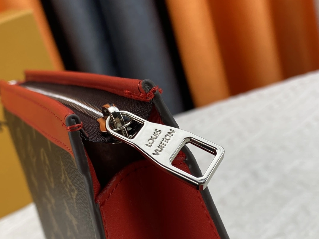 Louis Vuitton LV Wallets For Unisex AllSeason 9438 - Image 6