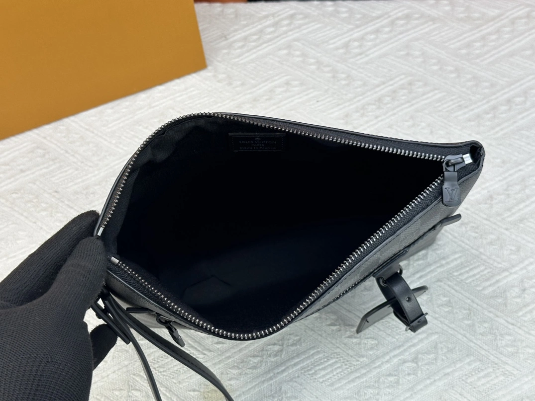 Louis Vuitton LV Wallets For Unisex Comfortable 564 - Image 8