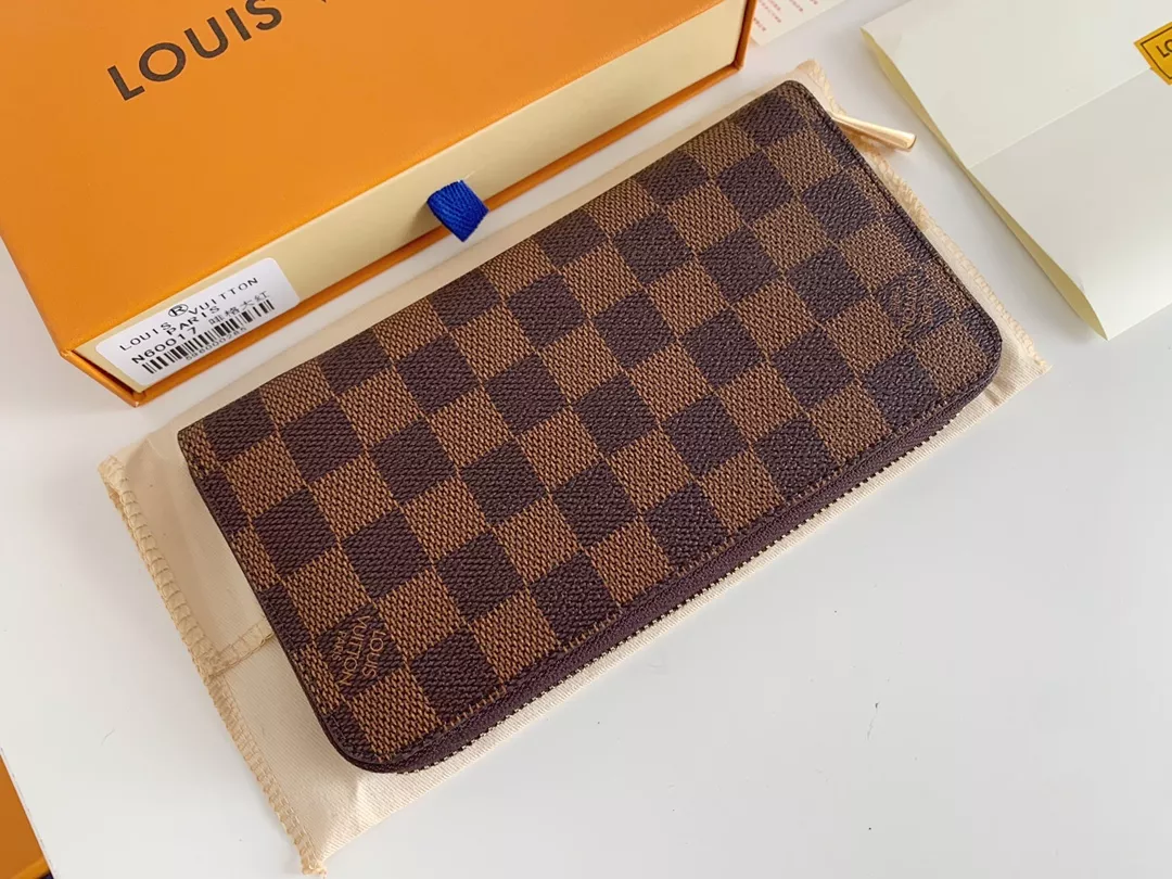 Louis Vuitton LV Wallets In Red Efficient 1893