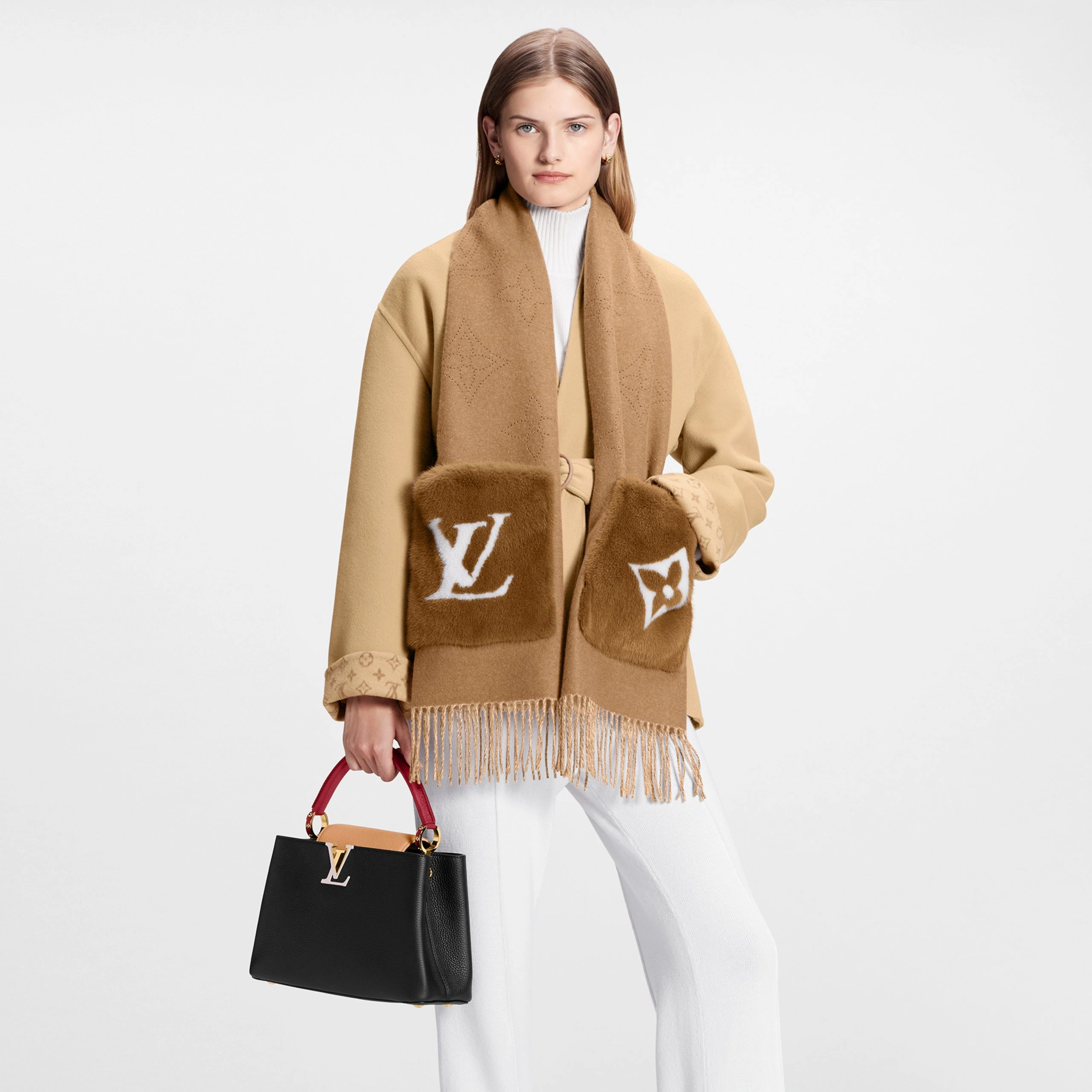 Louis Vuitton M77736 LV Cosy Mink Fur Collection Beige Scarf - Image 4