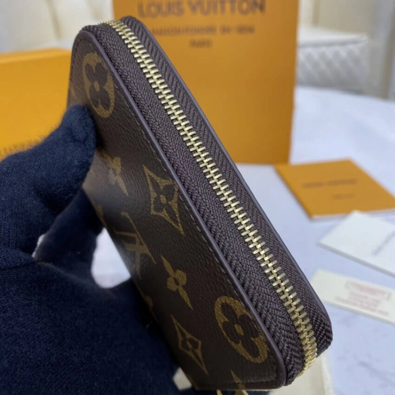 Goldcolou Louis Vuitton Monogram Canvas Zippy Coin Purse - Image 4