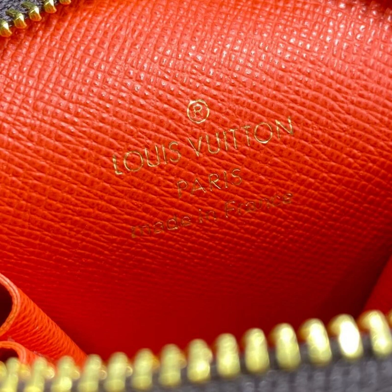 Goldcolor Louis Vuitton Monogram Round Coin Purse - Image 6