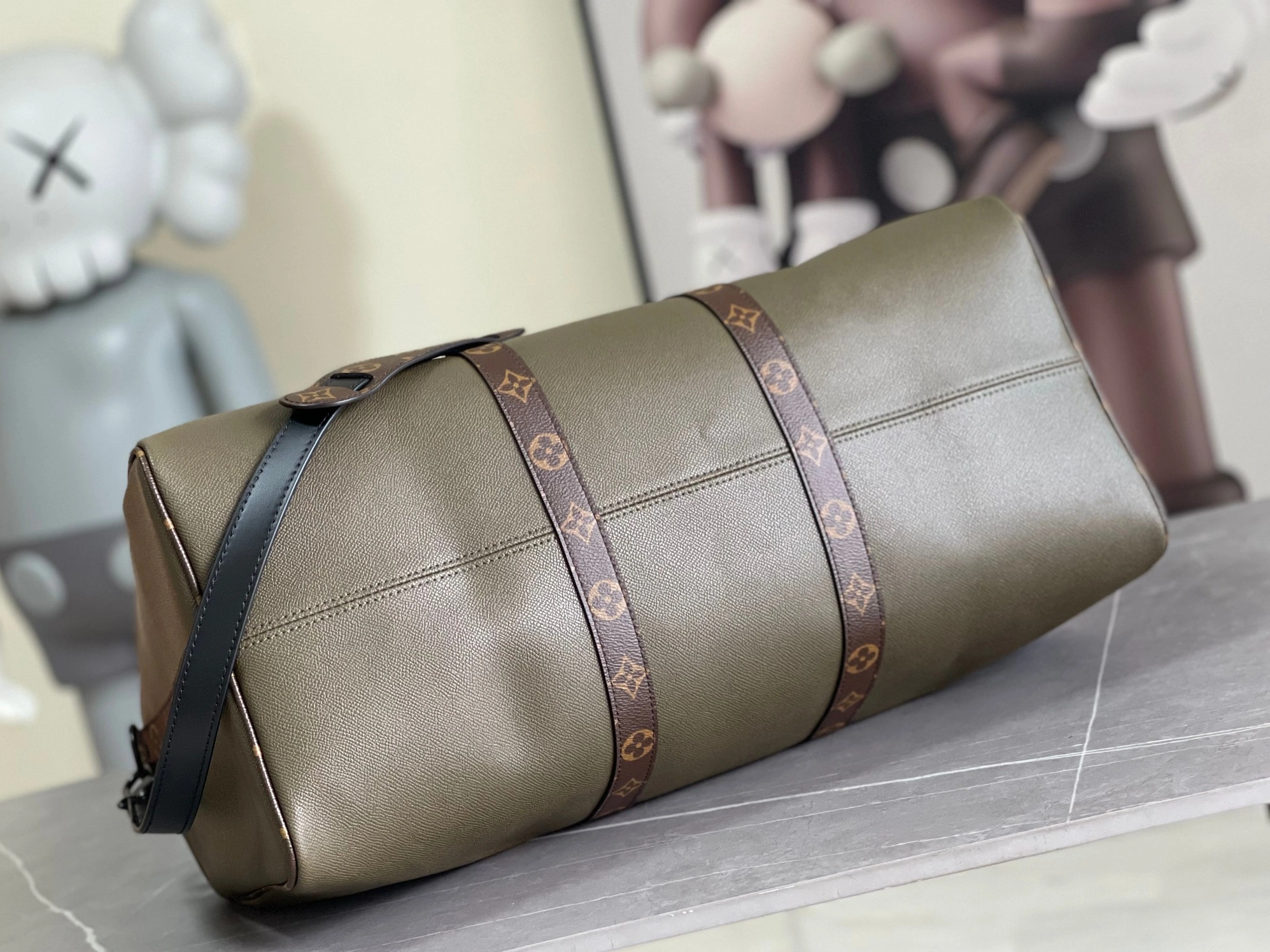 Louis Vuitton Travel Bags Comfortable 3145 - Image 4