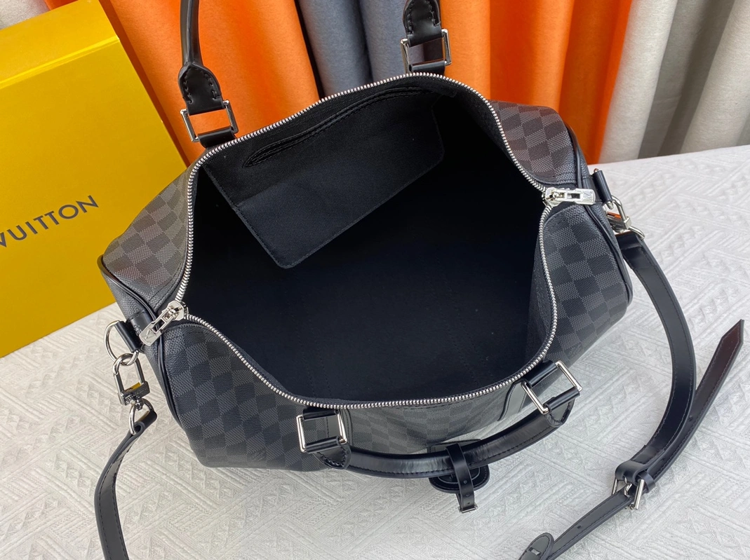 Louis Vuitton Travel Bags DailyWear 7141 - Image 7