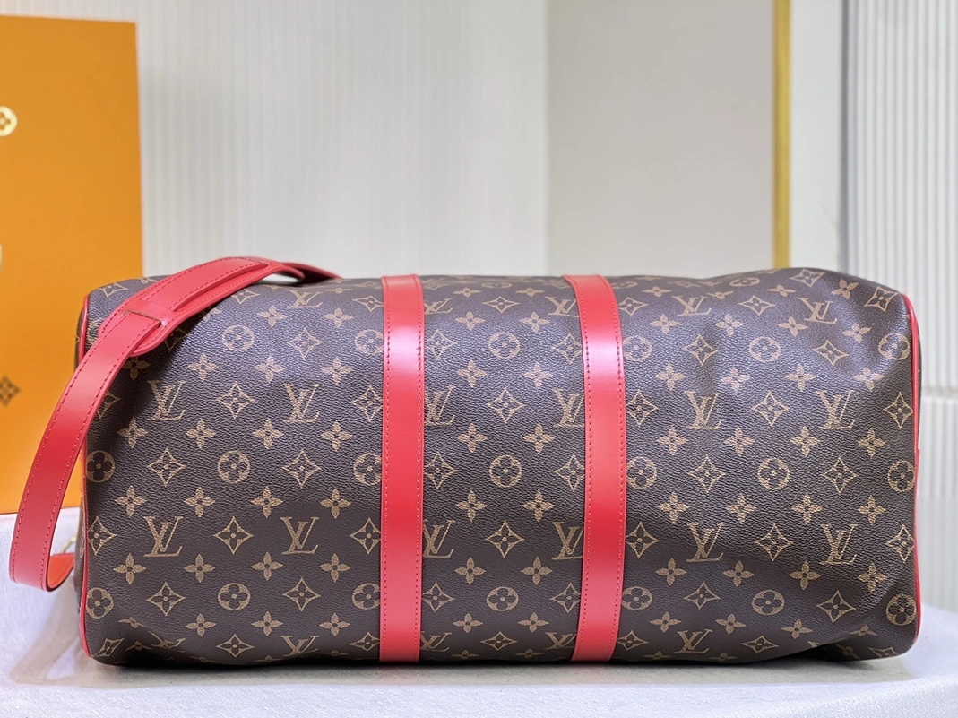 Louis Vuitton Travel Bags Efficient 4869 - Image 7