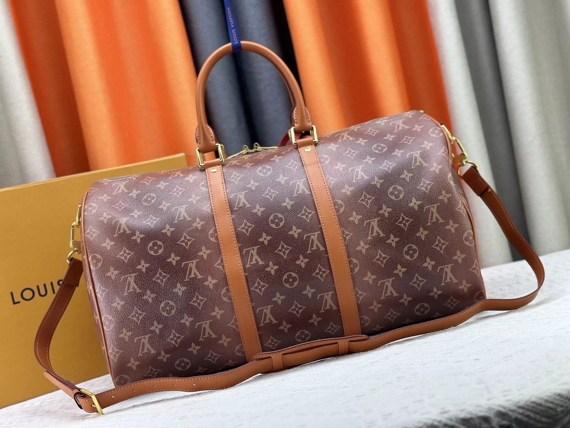 Louis Vuitton Travel Bags Fashionable 5398 - Image 3