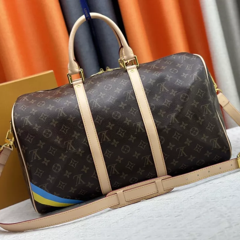 Louis Vuitton Travel Bags Flexible 4282 - Image 3