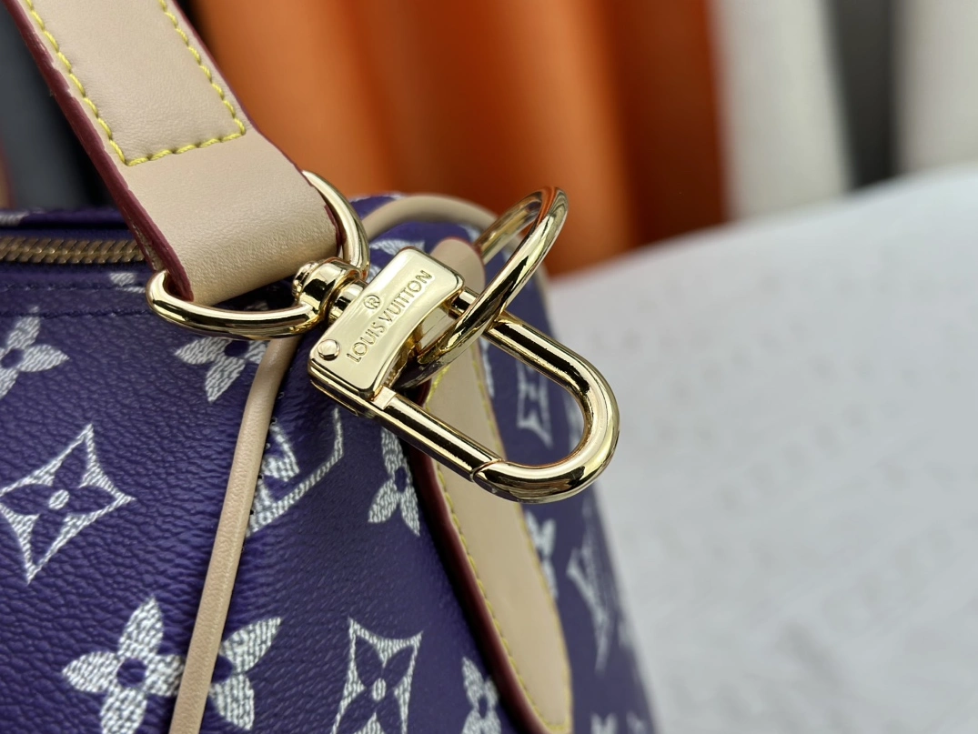 Louis Vuitton Travel Bags SportInspired 7686 - Image 7