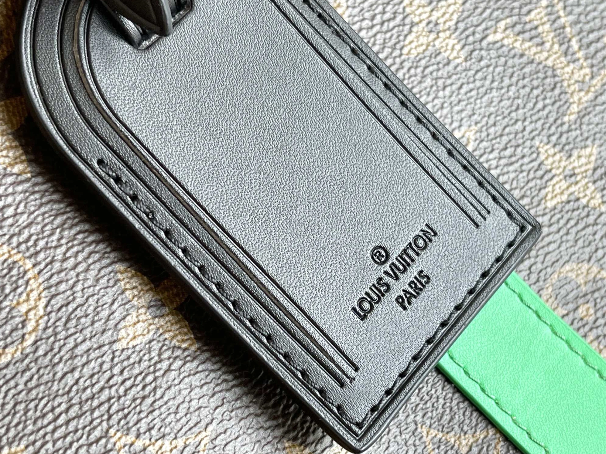 Louis Vuitton Travel Bags Unique 6053 - Image 6