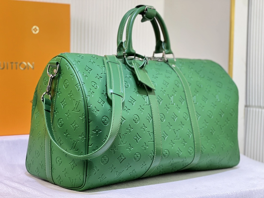 Louis Vuitton Travel Bags UrbanStyle 5334