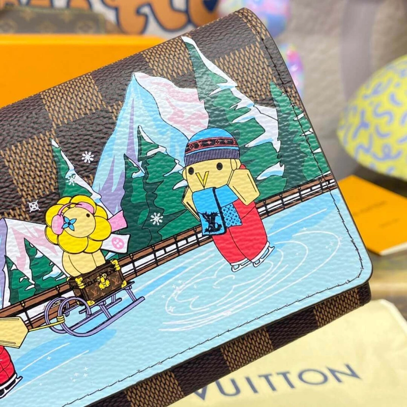 Outside f Louis Vuitton Vivienne Sailing Damier Ebene Sarah Wallet Pink - Image 5