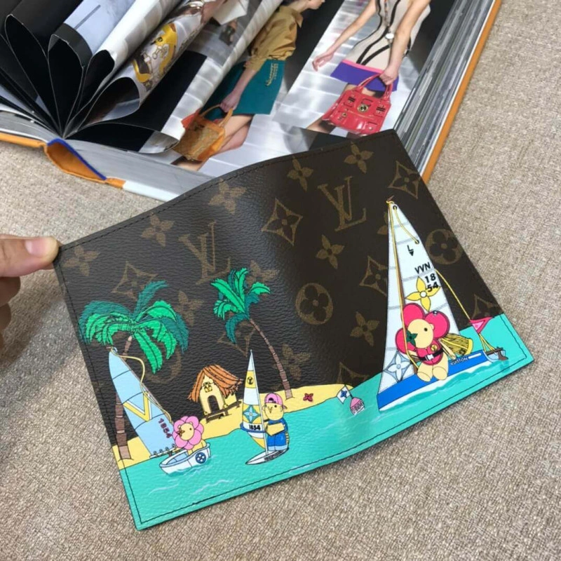 4 card sl Louis Vuitton Vivienne Sailing Passport Cover - Image 4