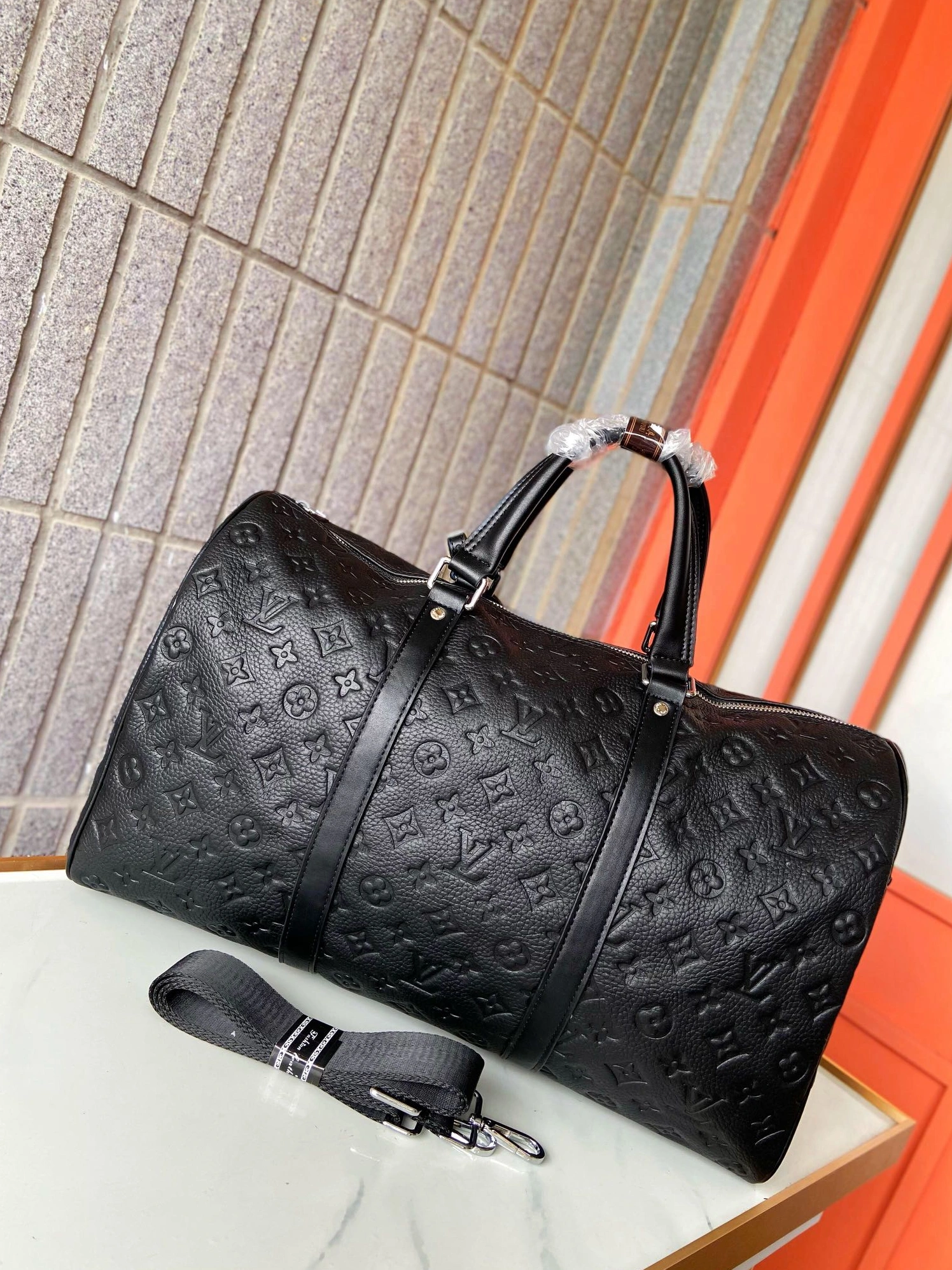 Minimalist 8157 Louis Vuitton Travel Bags