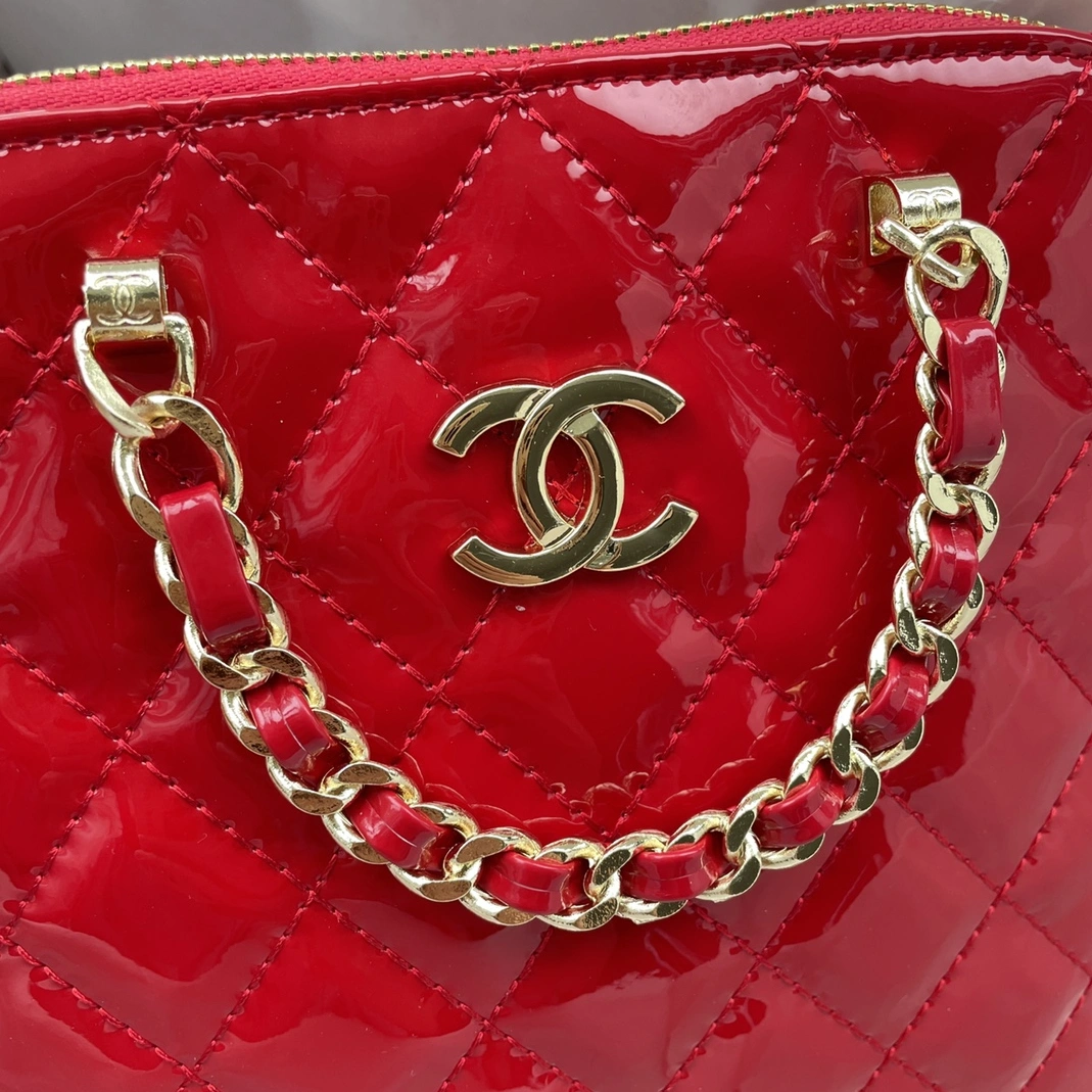 Minimalist 8478 Chanel AAA Quality Messenger Bags For Women - Image 3