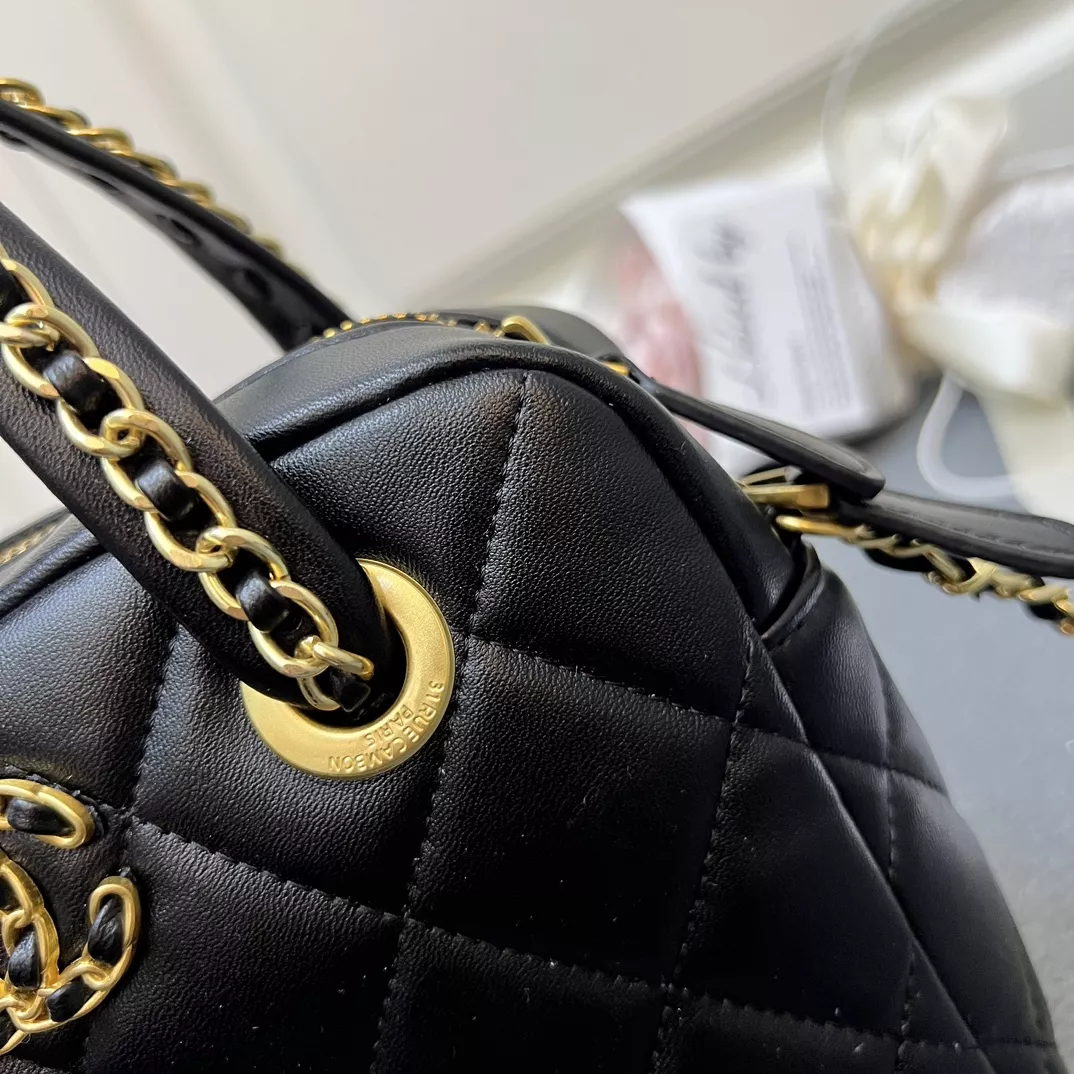 ModernLook 8081 Chanel AAA Quality Messenger Bags For Women - Image 5