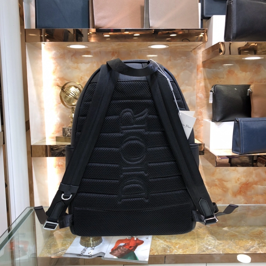 NewStyle 2909 Christian Dior AAA Man Backpacks - Image 3