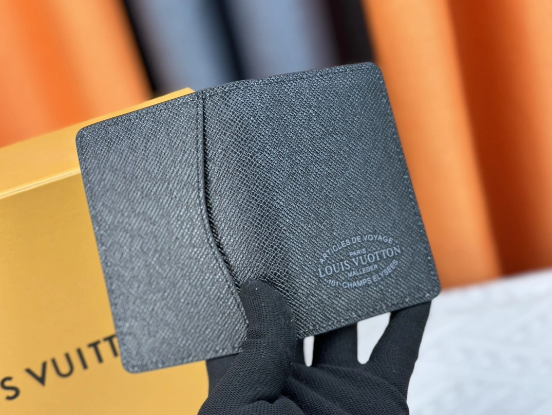 NewStyle 4371 Louis Vuitton LV Card Case In Black For Unisex - Image 7