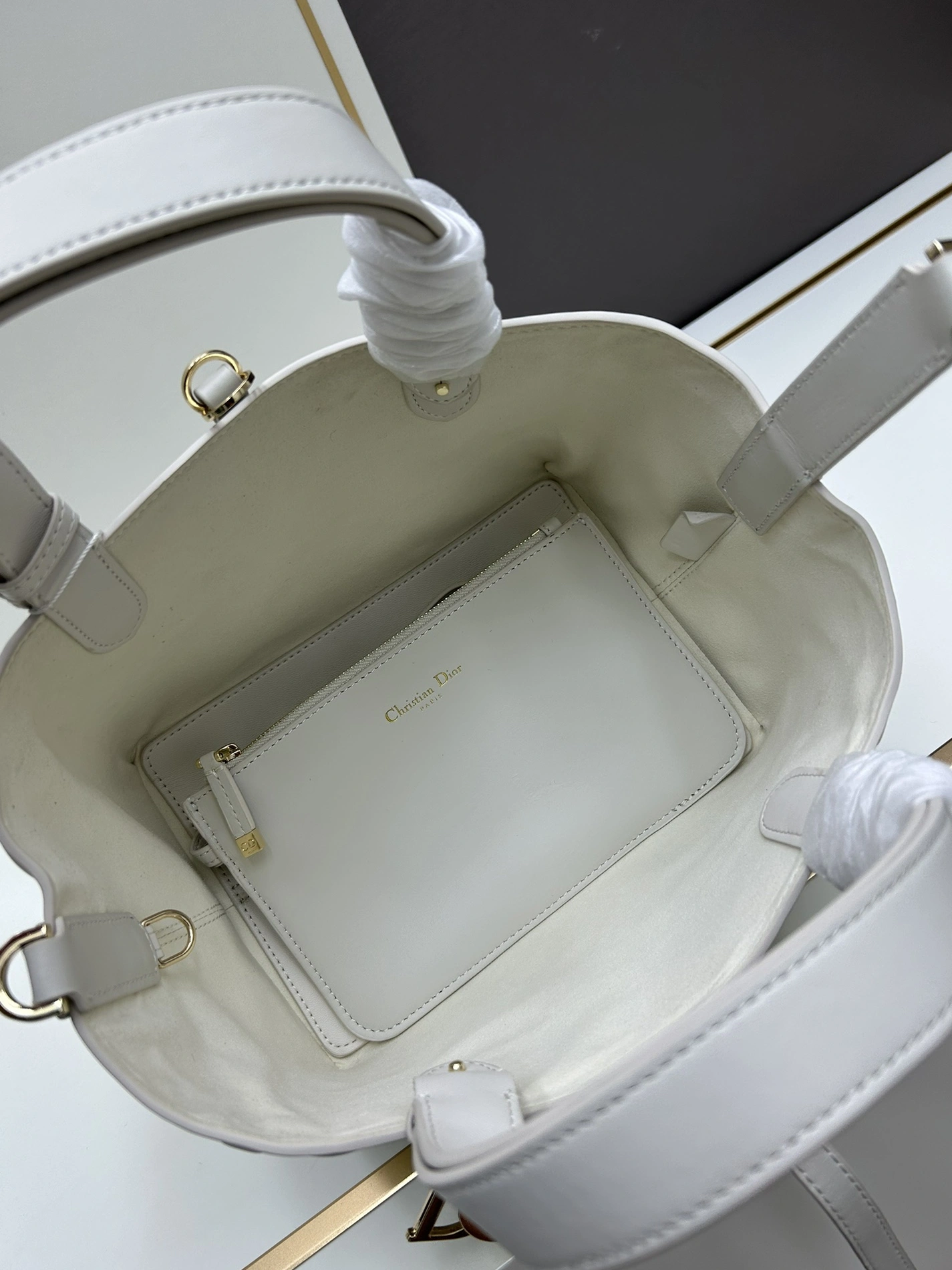 NewStyle 504 Christian Dior AAA Quality Handbags For Women - Image 7