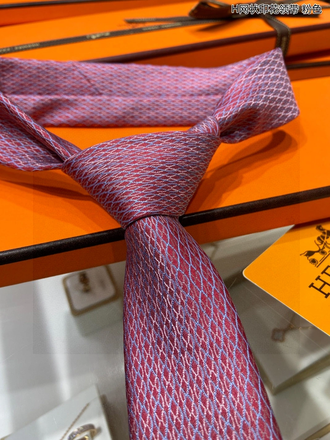 Popular 1872 Hermes Necktie For Men - Image 4