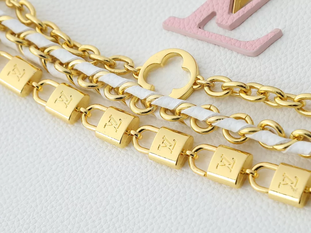 Popular 2491 Louis Vuitton AAA Quality Messenger Bags For Women - Image 6