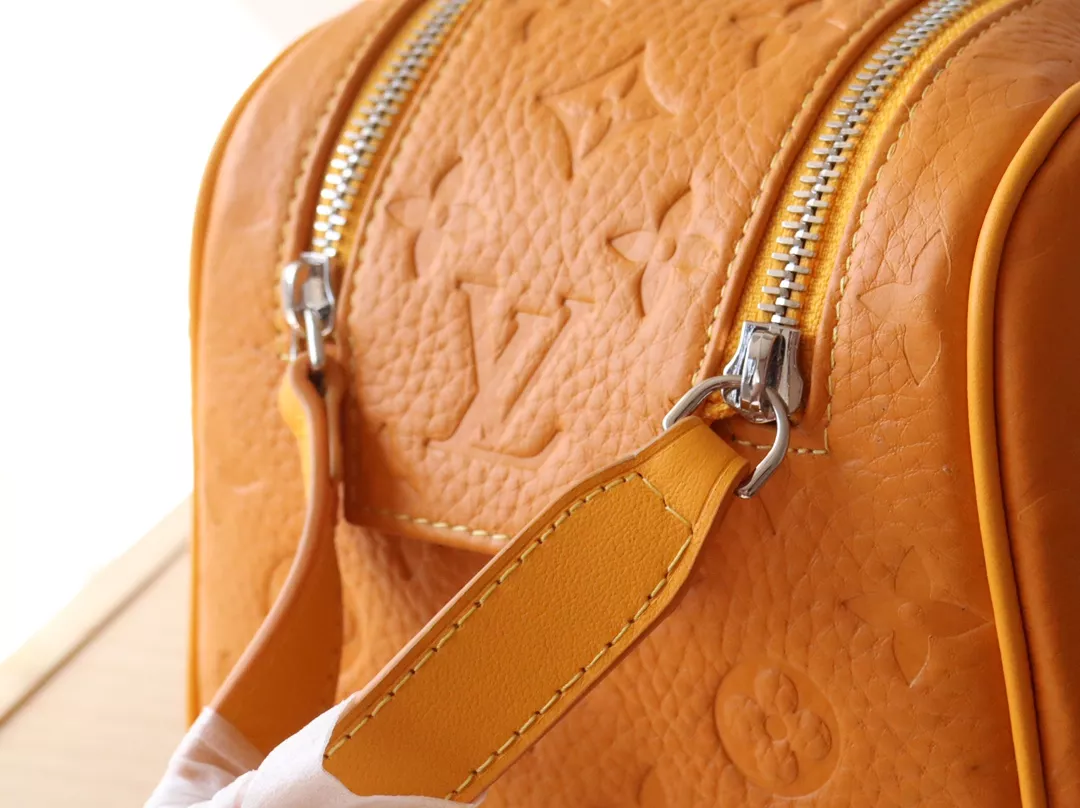 Practical 1228 Louis Vuitton AAA Quality Handbags - Image 5