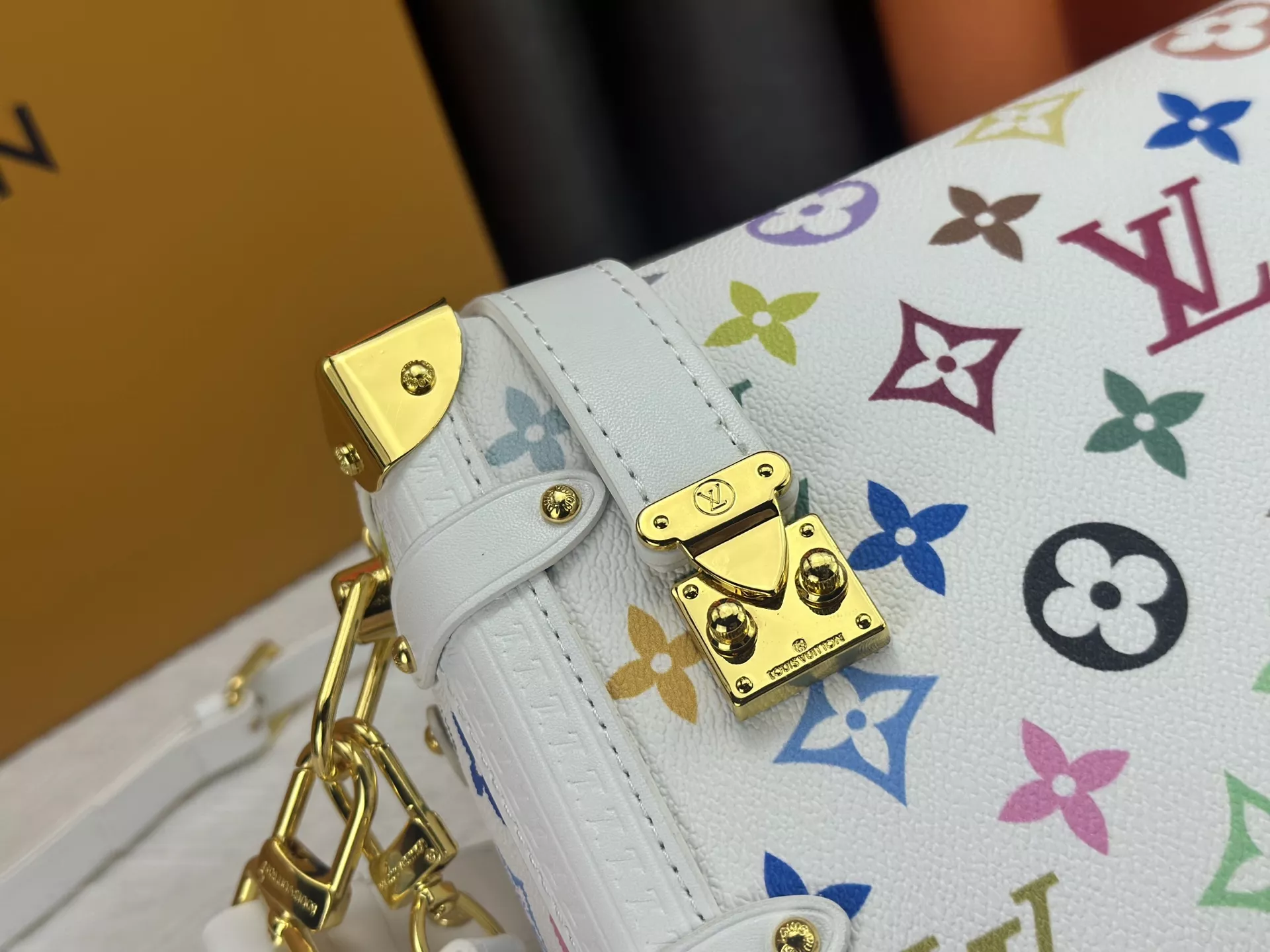 Practical 9919 Louis Vuitton AAA Quality Messenger Bags For Women - Image 6