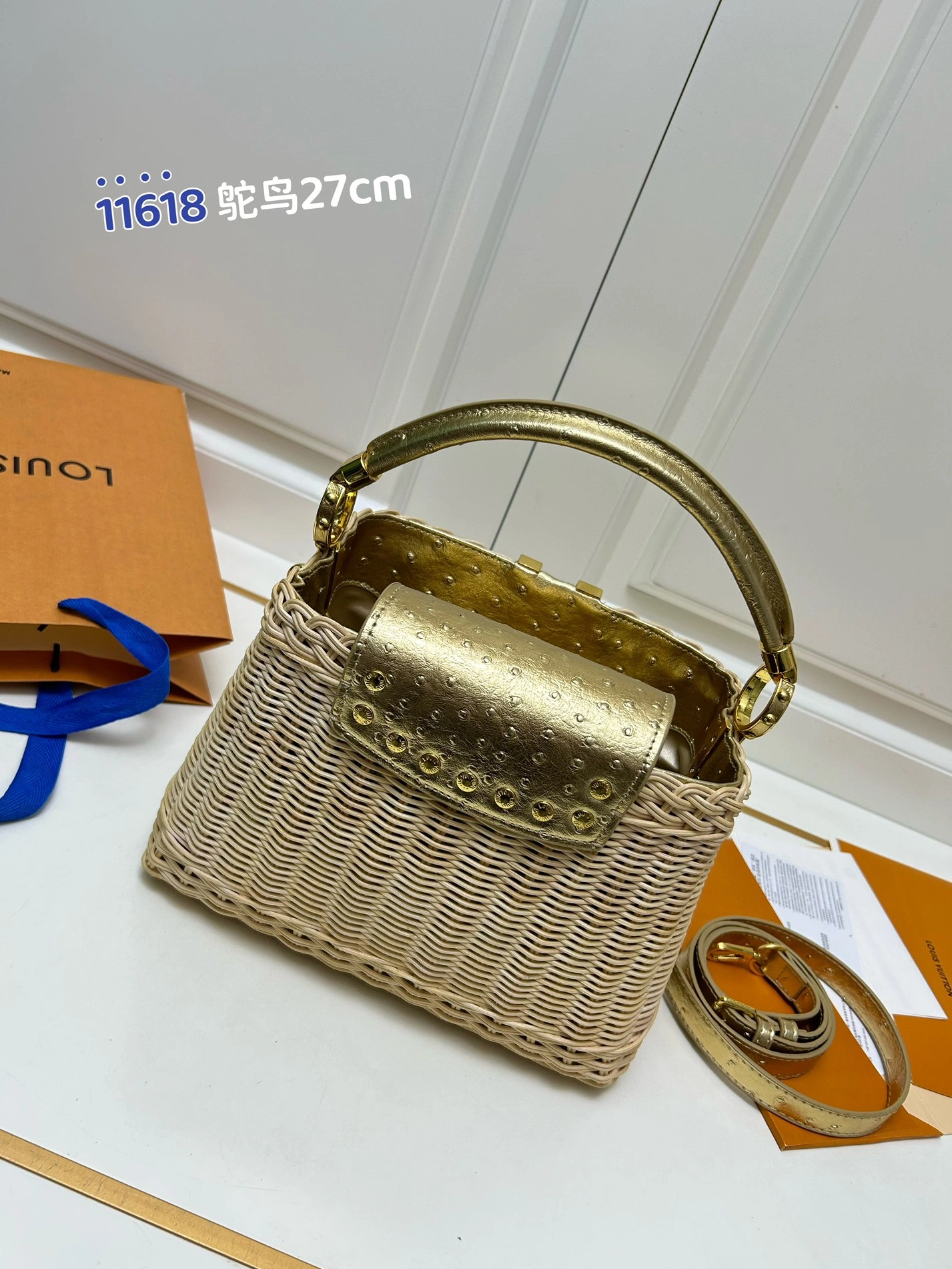 Refined 6866 Louis Vuitton AAA Quality Handbags For Women