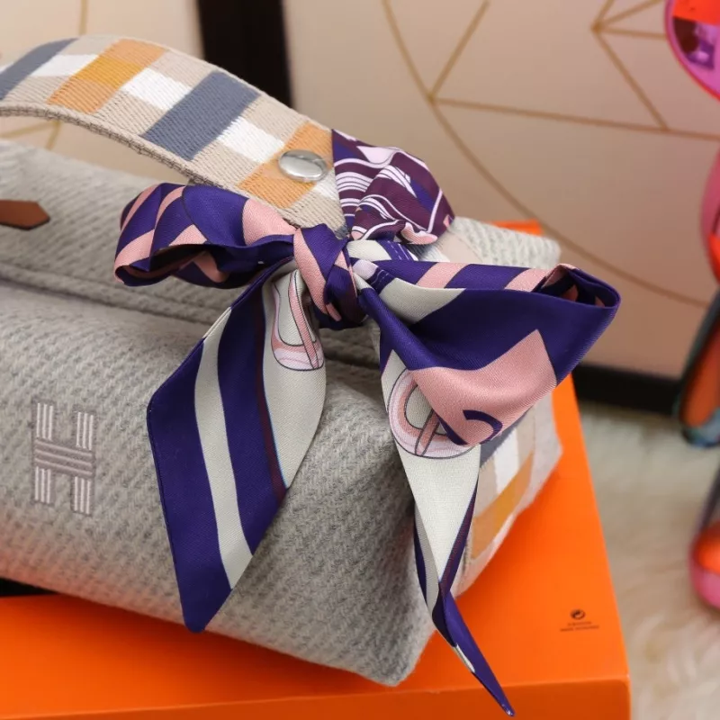 Reliable 5851 Hermes AAA Quality Handbags For Women - Image 5