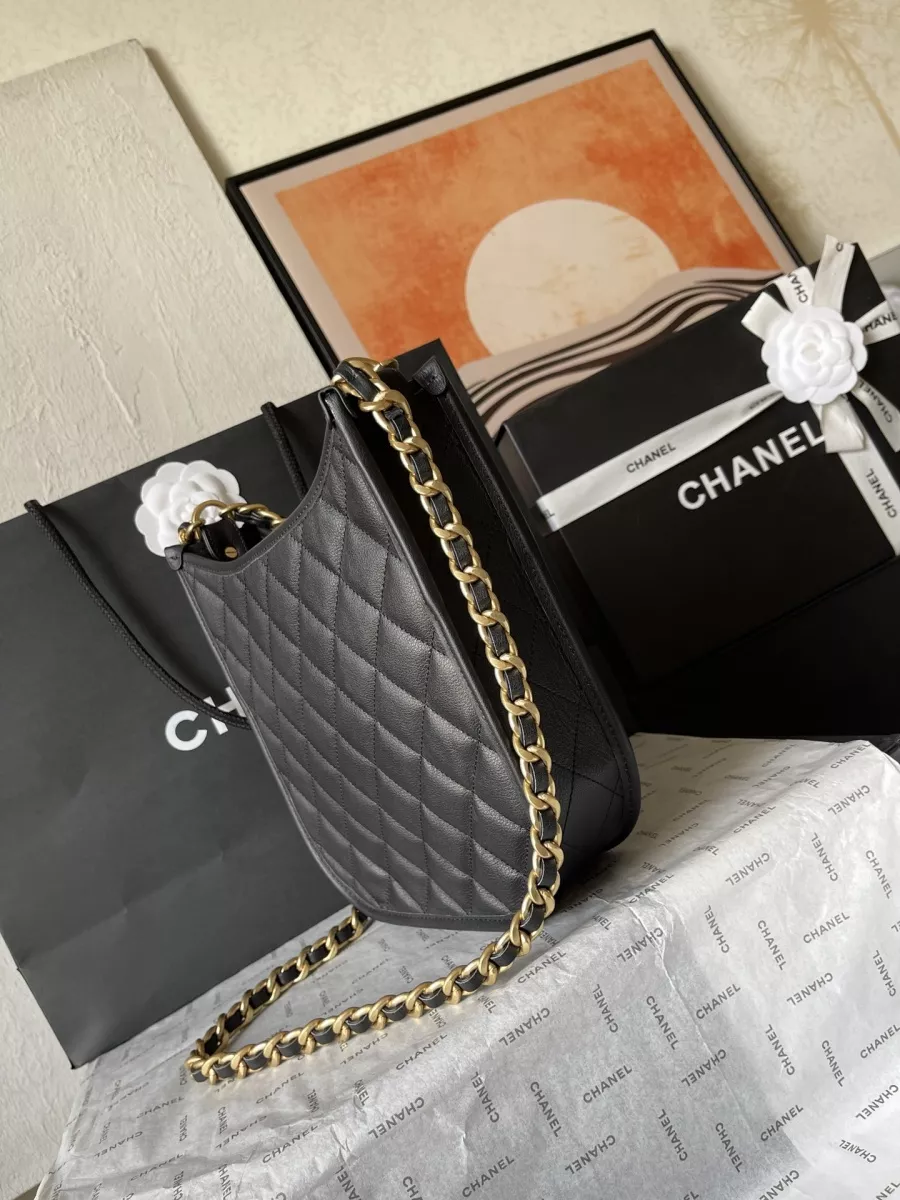 Reliable 7543 Chanel AAA Quality Messenger Bags For Women