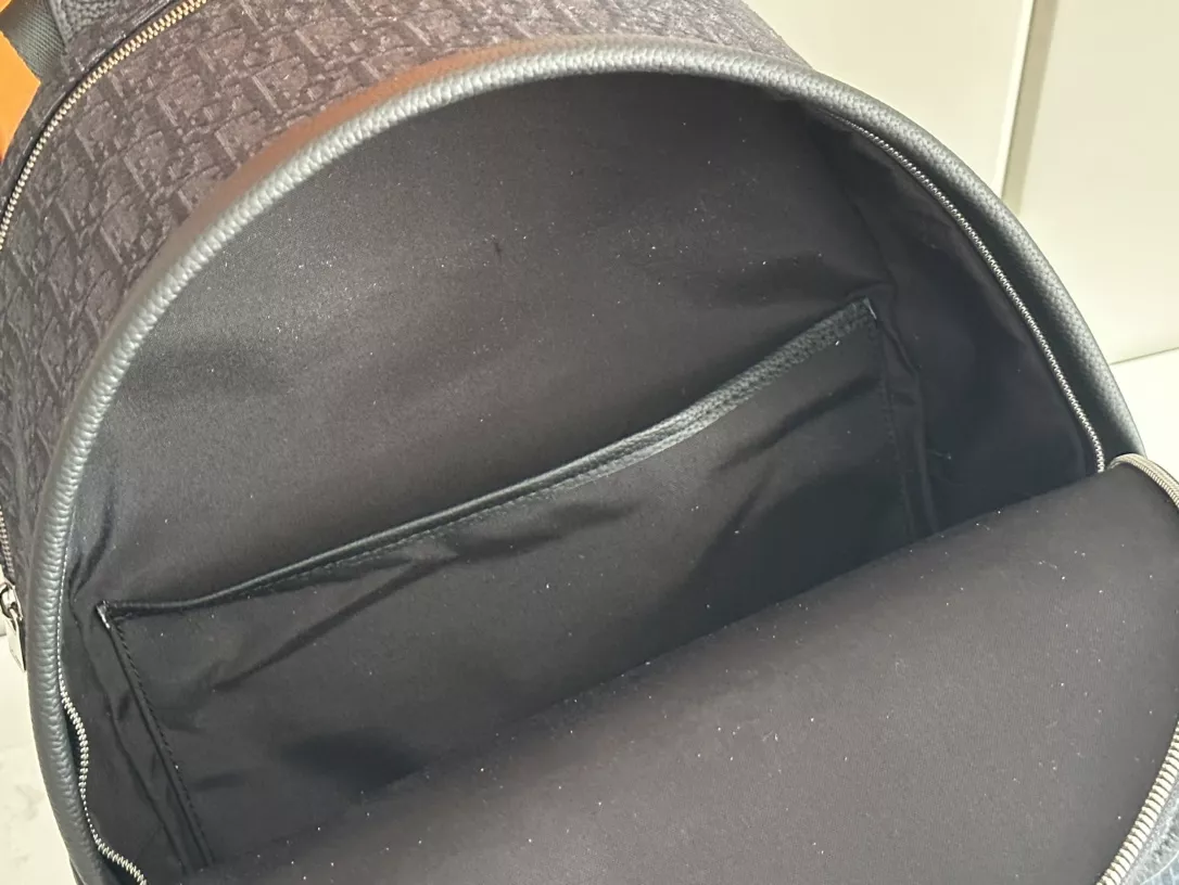 Resilient 7199 Christian Dior AAA Man Backpacks - Image 8