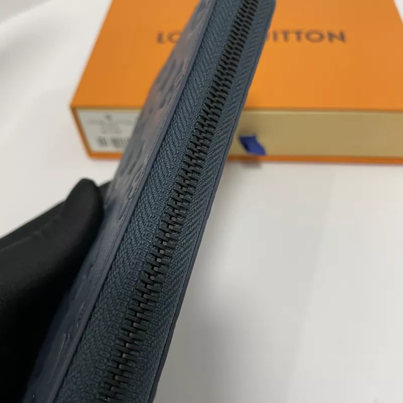 SmartChoice 5720 Louis Vuitton AAA Quality Card Case - Image 4