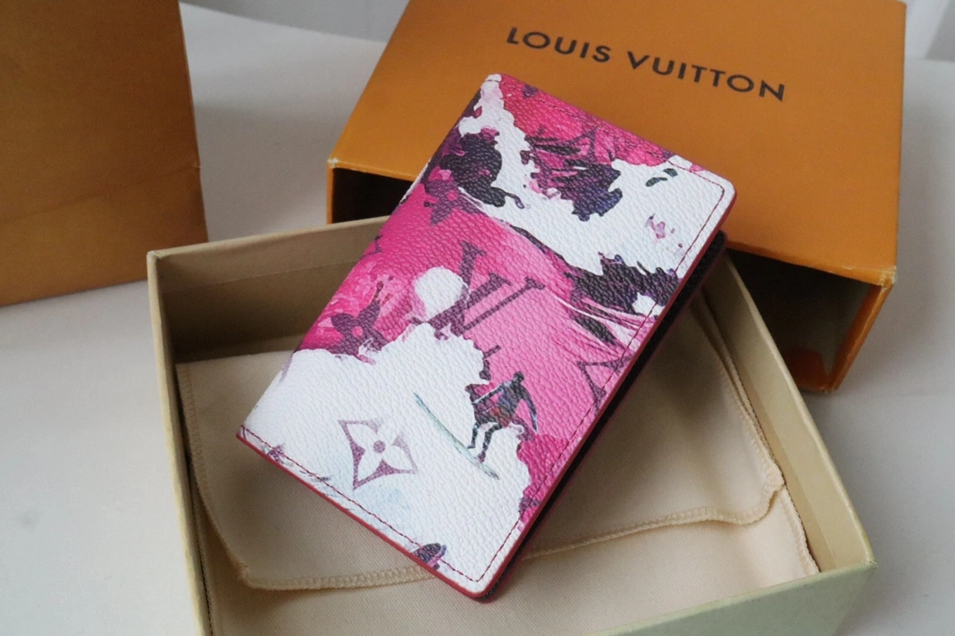 Soft 3687 Louis Vuitton LV Card Case